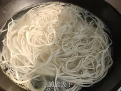 Make Fried noodles step 6