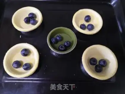 Make Blueberry balls step 6