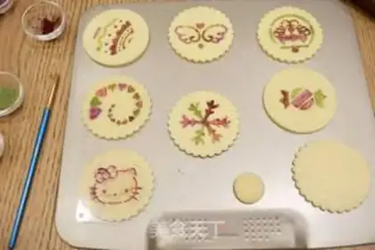 Make Stamp crackers step 11