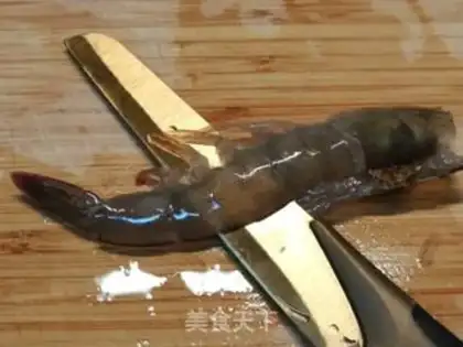 Make Garlic fans steam shrimp step 0