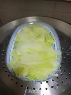 Make Garlic cabbage step 8