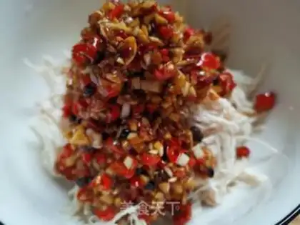 Make Spicy hands tore chickens step 4