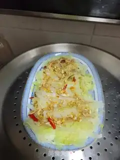 Make Garlic cabbage step 9