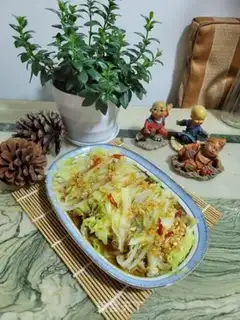 Make Garlic cabbage step 11