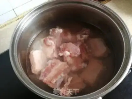 Make Pork stew ribs step 1