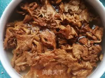 Make Roast fungus ribs soup step 0