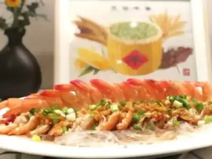 Make Garlic fans steam shrimp step 7