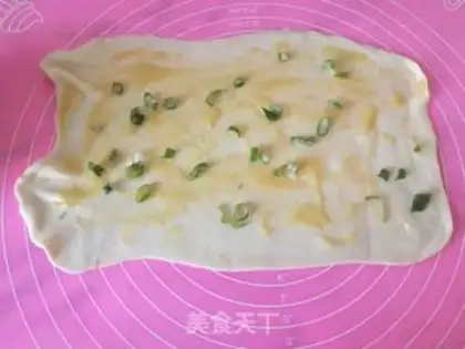 Make Onion cake step 4