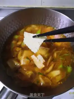 Make Hot cabbage pastry soup step 6