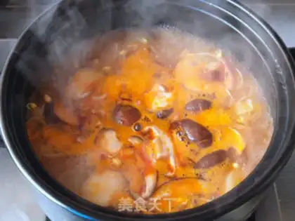 Make Pots of tomato step 9