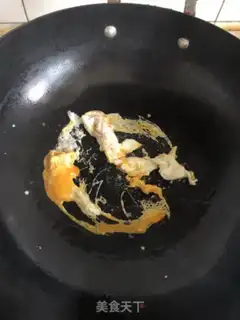 Make Spinach fried eggs step 4