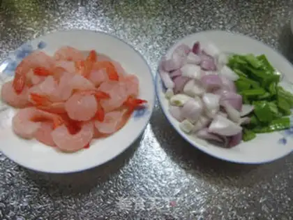 Make Pyramid onions step 0