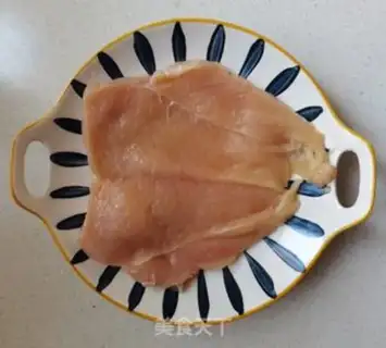 Make Garlic honey fried chicken chest step 1