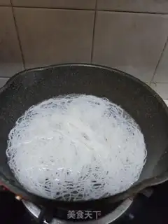 Make Beef cuisine tommy powder step 1