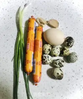 Make Sausage steamed eggs step 0