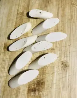 Make Sausage steamed eggs step 1