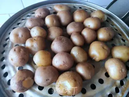 Make Quite a little potato step 1
