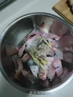 Make Socking fish step 1