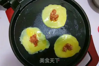 Make Gold egg dumplings step 9