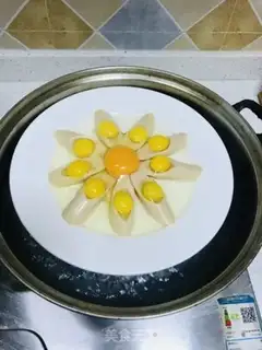 Make Sausage steamed eggs step 5