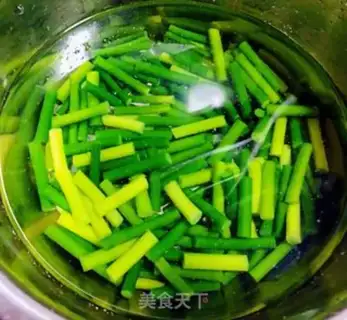 Make Garlic mussels step 4