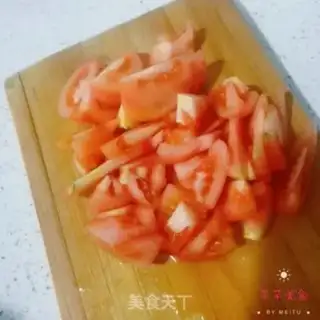 Make Tomato fried eggs step 3