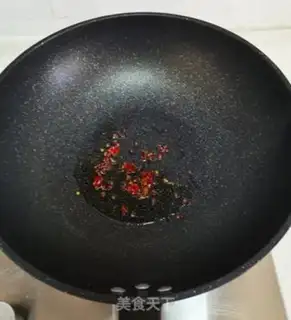Make Dutch beans with ears step 7