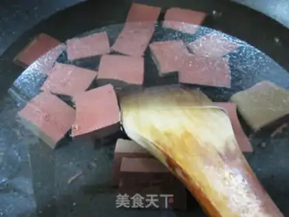 Make Five flowers and duck blood step 2