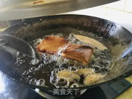 Make A bowl of steamed cop meat step 0