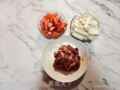 Make Beef with cabbage step 0