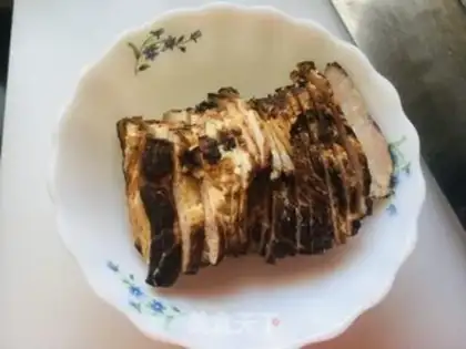 Make A bowl of steamed cop meat step 3