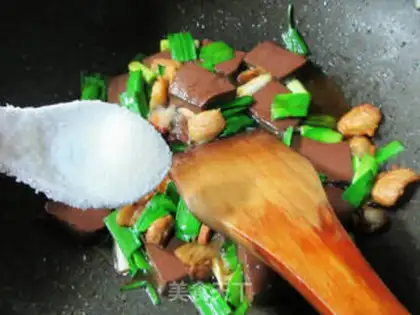 Make Five flowers and duck blood step 10