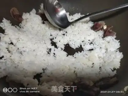 Make Sausage fried rice step 1