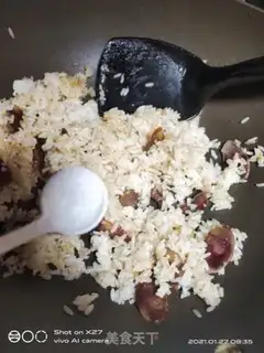 Make Sausage fried rice step 4