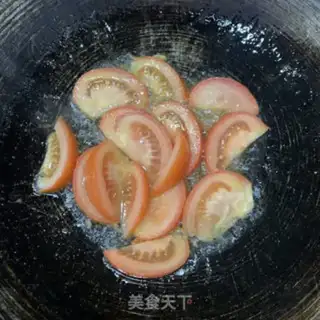 Make Tomato fish head soup step 3