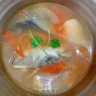 Make Tomato fish head soup step 8