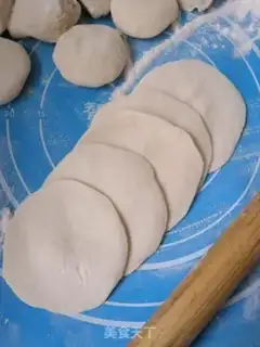Make Carrot pork buns step 9