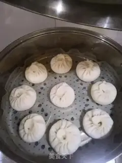 Make Carrot pork buns step 12