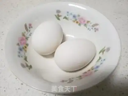 Make Horses and goose eggs buns step 4