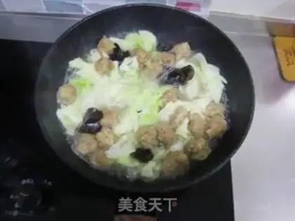 Make Beefball powdered cabbage step 2