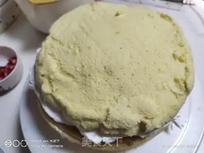 Make Strawberry cake step 18