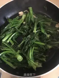 Make Garlic leaf step 5
