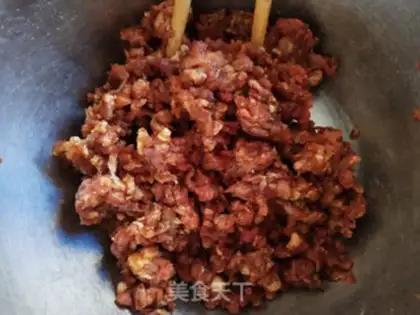 Make Steam beef lion head step 0