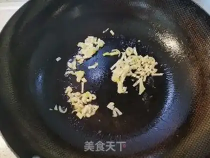 Make Ding-ding noodles step 1