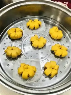 Make Pumpkin Bean Sand step 12