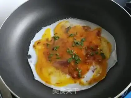 Make Oiled egg burrito step 4