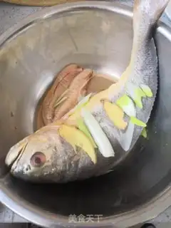 Make Vacuated yellowfish step 1