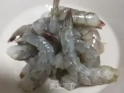 Make Carrot pepper shrimp balls step 1