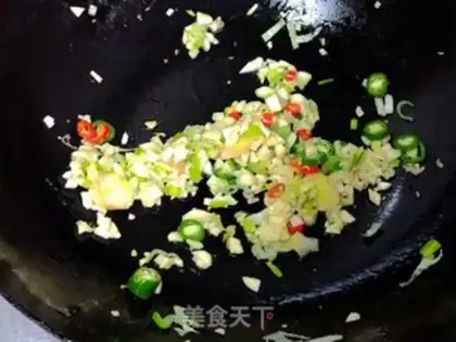 Make Spicy clams step 2