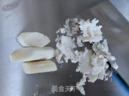 Make Black rolls of meds step 4